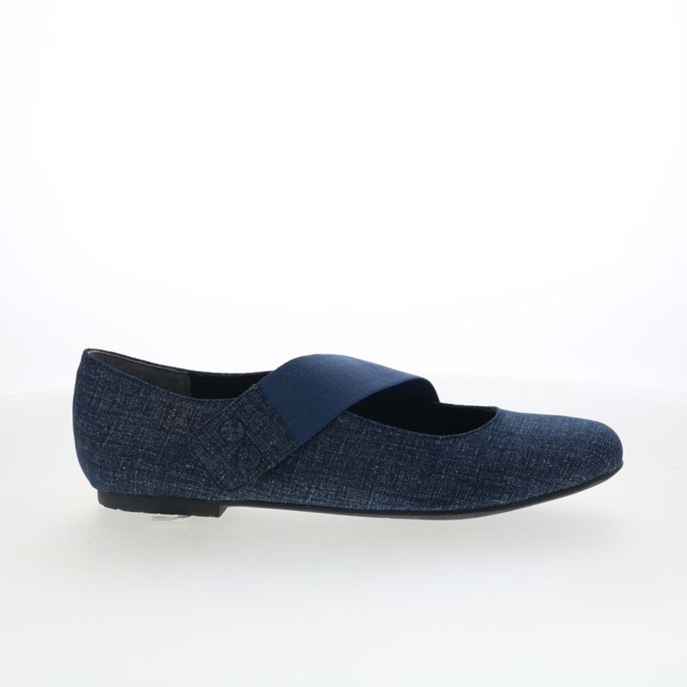 Ros Hommerson Womens Danish Blue Shoes (NWT)